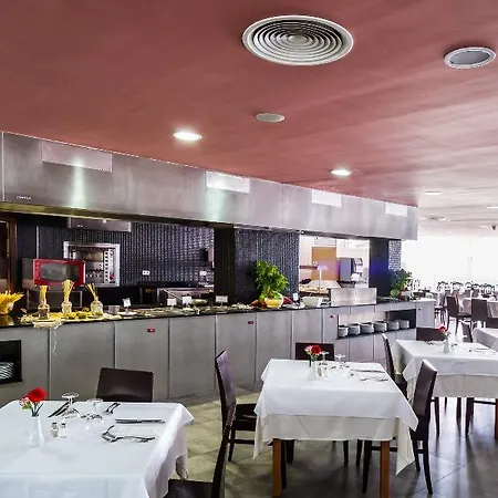 Bluebay Lanzarote * كوستا تاغيسي