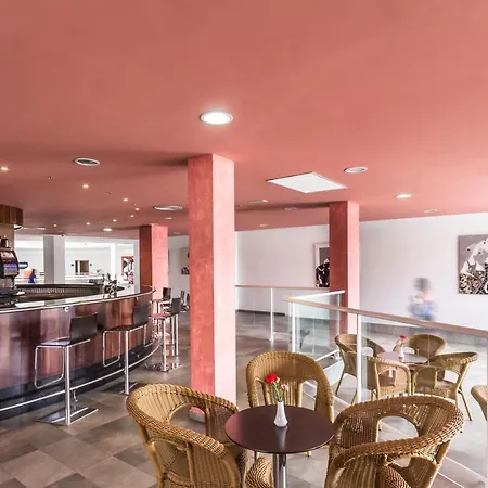 Bluebay Lanzarote * كوستا تاغيسي